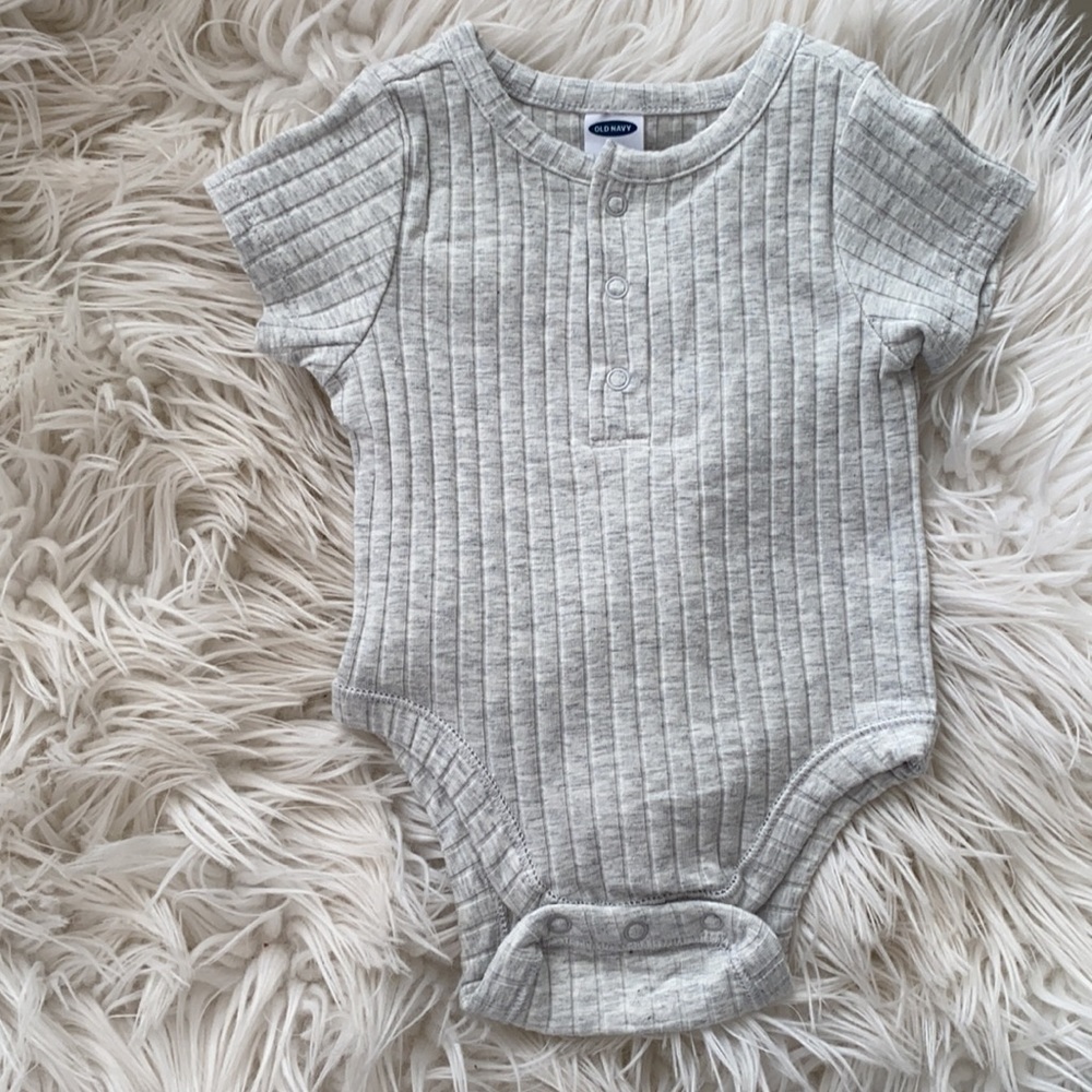 2 piece baby set. - Picture 3 of 3